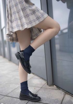 欧美色视频8p_1080电影完整版