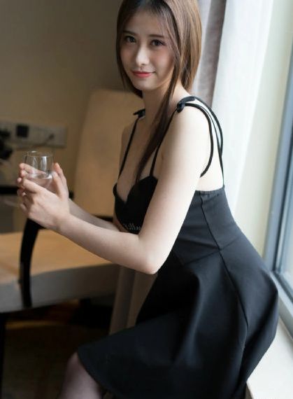 欧美内衣模特写图_BD英语免费观看视频