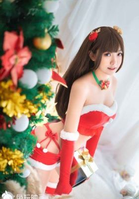 欧美性感女神比基尼内衣秀_1080P在线视频观看