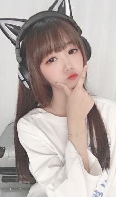 国产老电影51号兵站_十万网红美女美酱